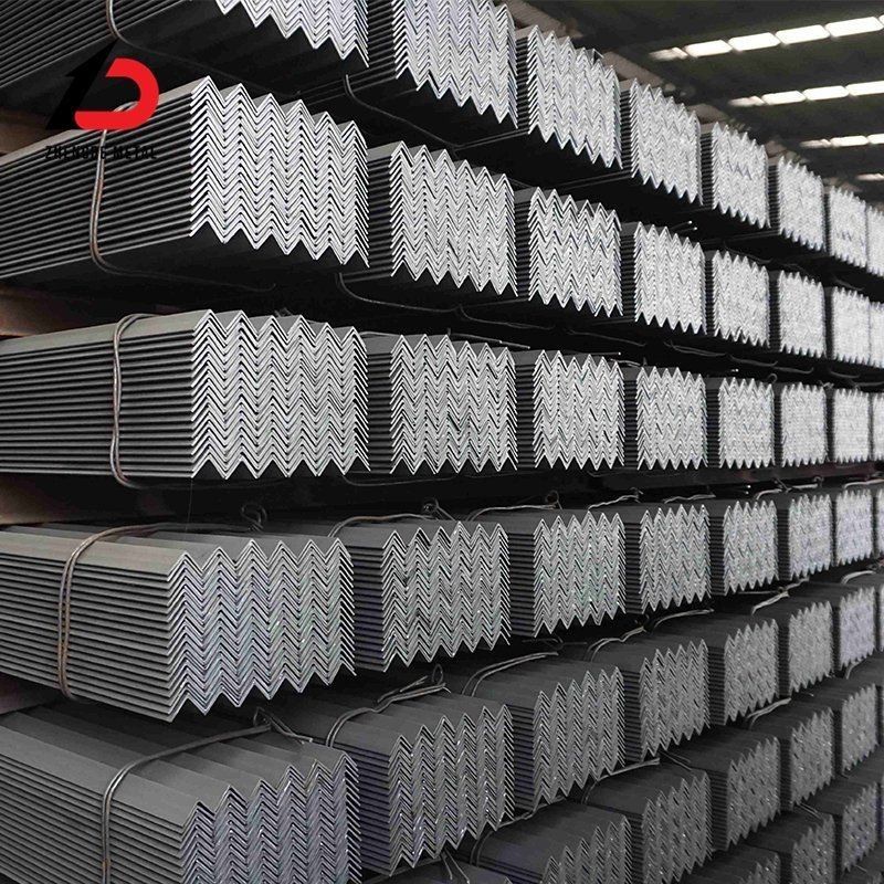 Hot Rolled A36 Q235 SS400 St37 Q235 SS400 A36 ASTM JIS Mild Structural Equal Steel Angle Bar